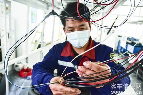 1618452379385522.jpg c4.jpg