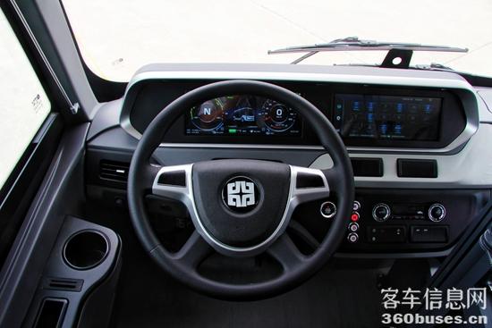 1618998677693031.jpg 駕駛區(qū).jpg