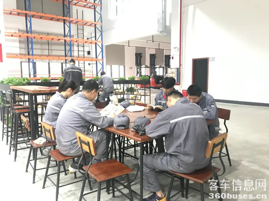 1622170885461803.png i12.png