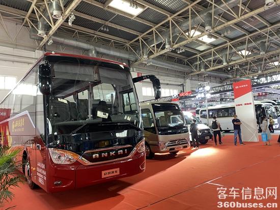 1625664440893434.jpg 安凱三款精品客車亮相展會.JPG