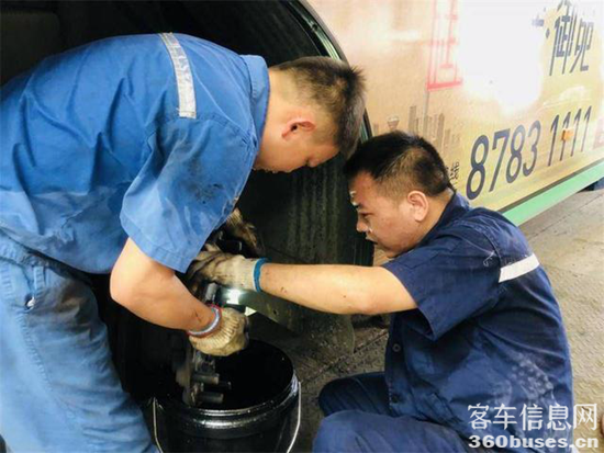 1626939799586878.png f1.png