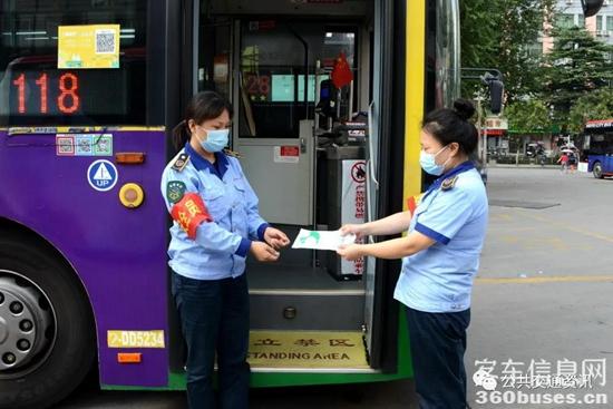 1628213037676349.jpg b4.jpg