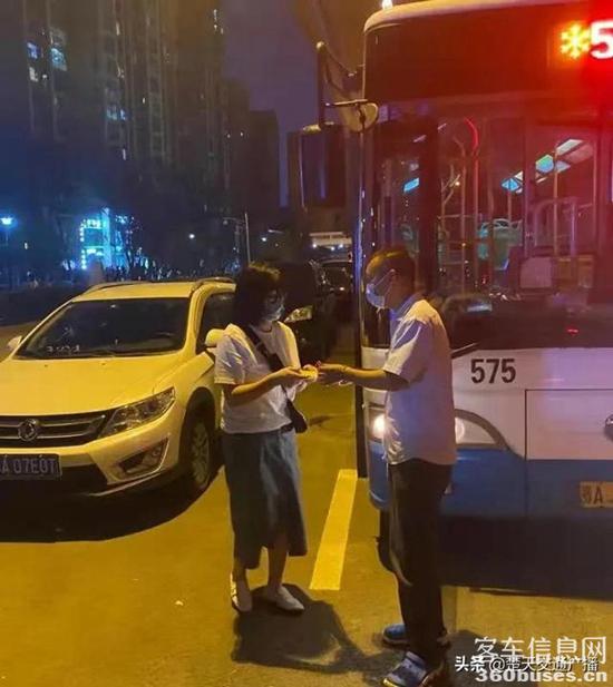 1630546923446564.jpg e299-9566f88c71f609005094f2d8f6eca47c.jpg