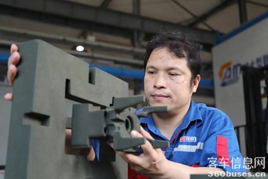 1637559007669486.jpg 2.jpg