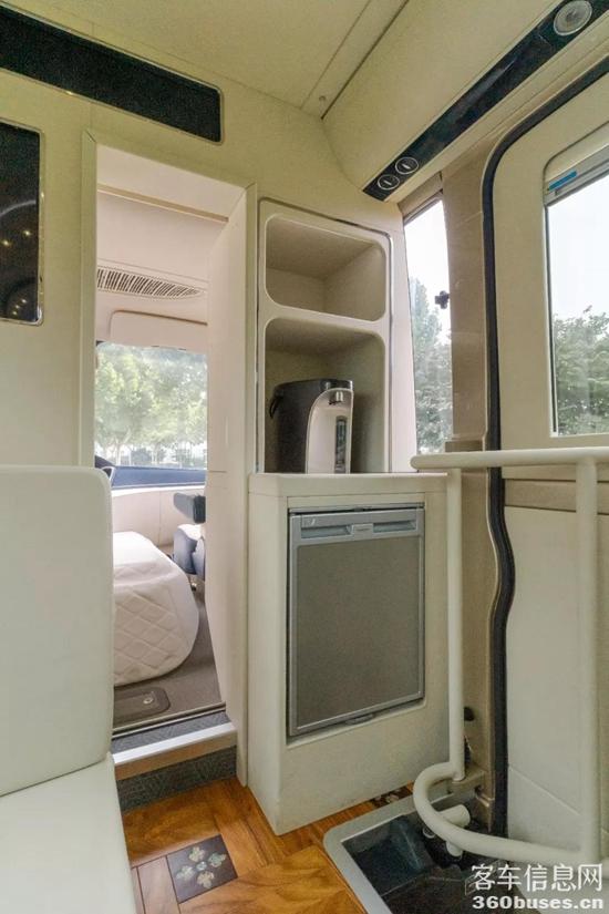 1641780539622975.jpg 9.jpg