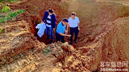 1644803063593301.jpg 2.jpg