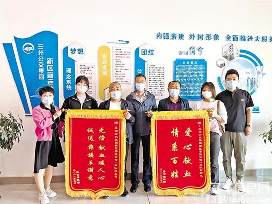 1653445665589767.jpg 00301286588_ae05dbfc.jpg