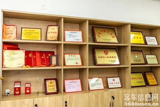 1654050519675560.jpg 17.jpg