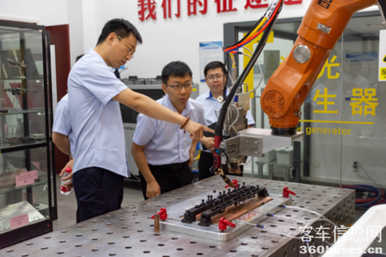 1655968179163603.png 2.png