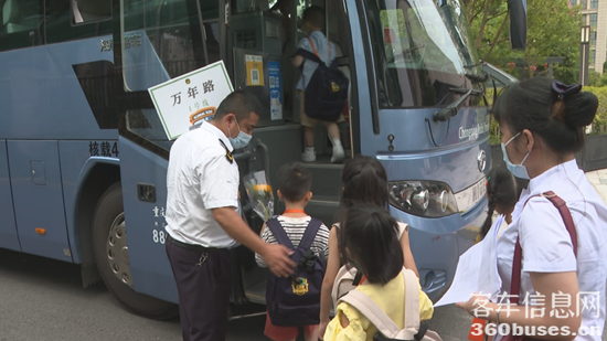 1661826575135872.png 1.png