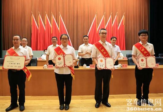 1661933595378290.jpg 2.jpg