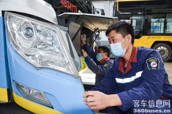 1662086038326348.jpg libb202291165830668360.jpg