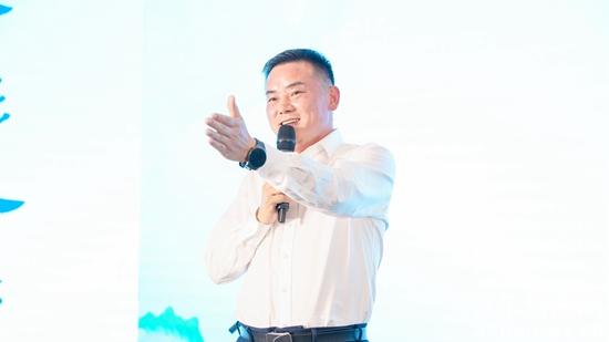 1682155249102555.jpg 宇通領(lǐng)導(dǎo).jpg