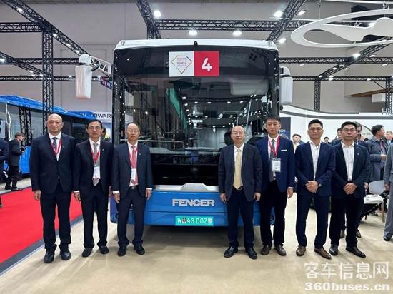 1696985352595012.jpg 2.jpg