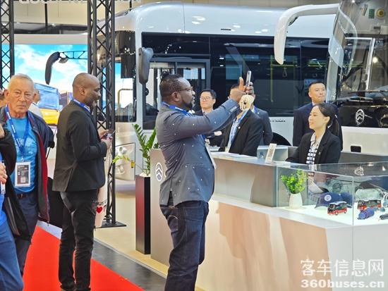 1697680489219284.jpg 6.jpg