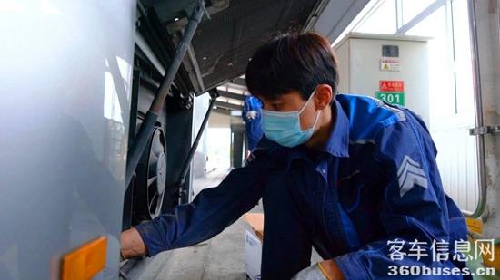 1700719398970851.jpg 4.jpg