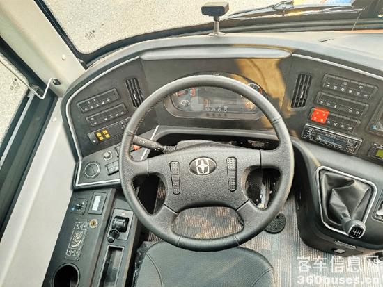 1701653773265472.jpg 5.jpg