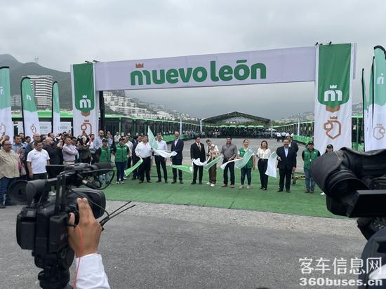 1702886962766320.jpg 2 金旅墨西哥600輛天然氣公交車訂單首批200輛交車儀式.jpg