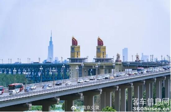 1704767122255248.jpg 5.jpg