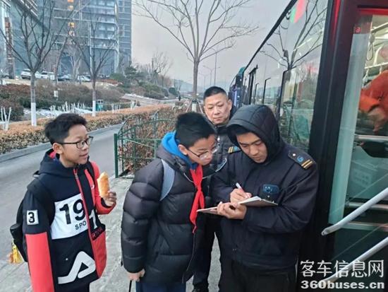 1708998362335701.jpg 8.jpg