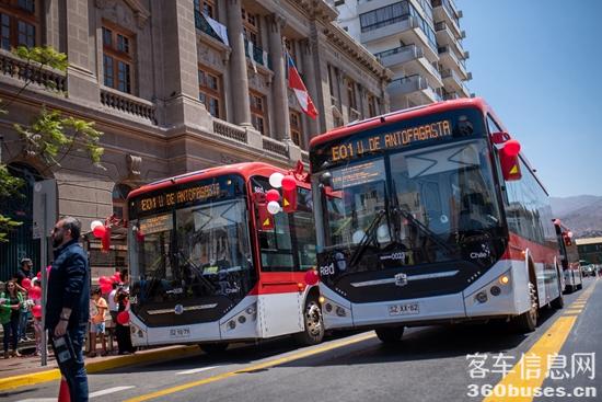 1713749284690628.jpg 服務(wù)智利的中通純電動(dòng)城市客車.jpg