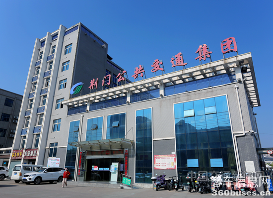 1714028086504072.png 409687_b2769d99-e8db-4ca0-95c3-745887458ff1_batchwmcopy.png