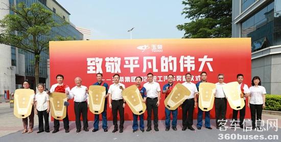 1714268704572419.jpg 3.jpg