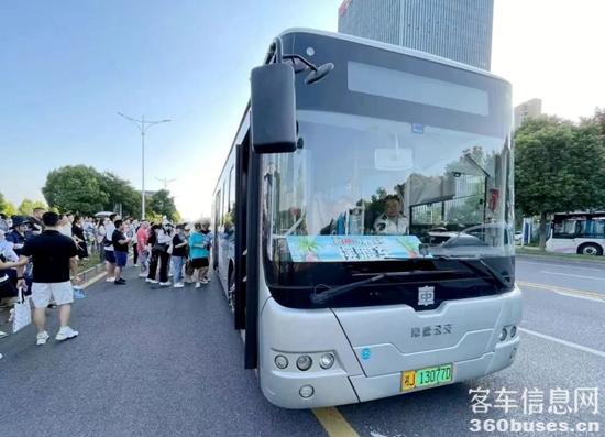 1715914948227865.jpg 4.jpg