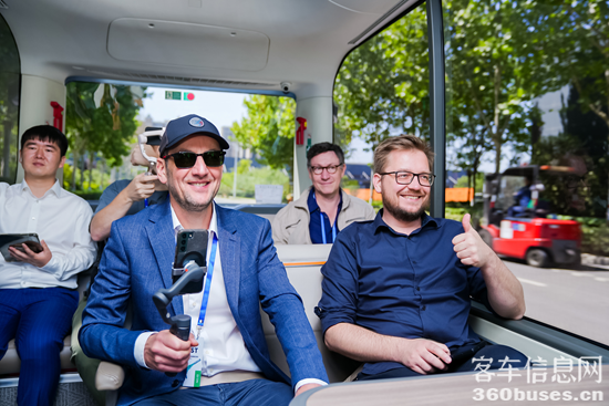 1716261162497369.png 圖片3.png