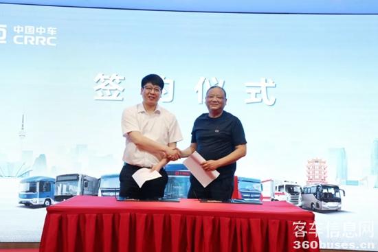 1716431453175544.jpg 0-2.jpg