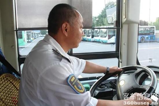 1723086398804455.jpg 2.webp.jpg