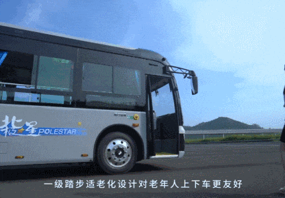 1723689951489744.gif 6.gif