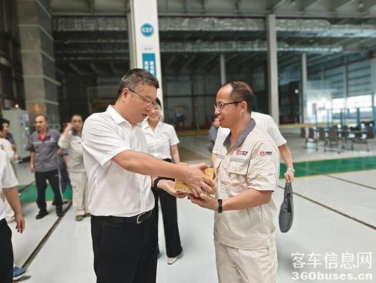 1725332949533776.jpg 3.jpg