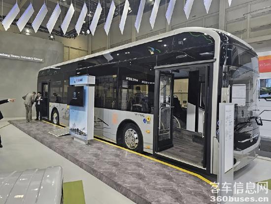 1726640300906289.jpg 2.jpg