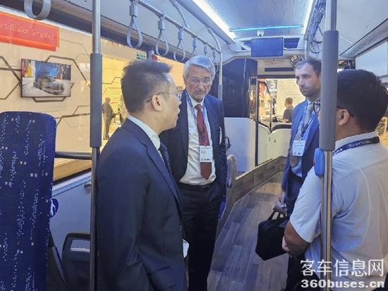 1726640446638697.jpg 6.jpg