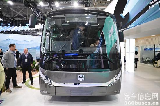 1726714075456094.jpg 9.jpg