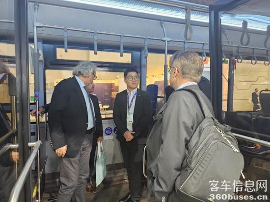 1726810230761921.jpg 8.jpg