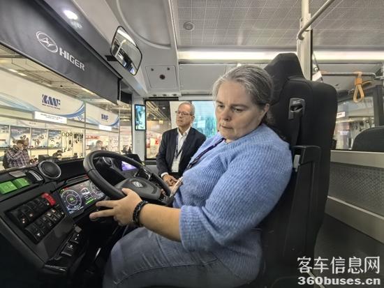 1727228447356069.jpg 3.jpg