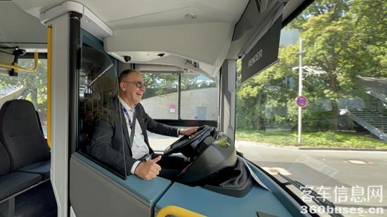 1727228458296976.jpg 5.jpg