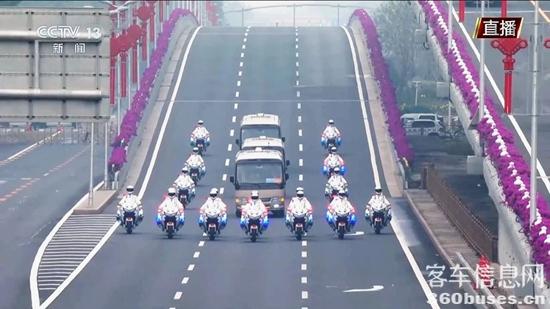 1727678486373600.jpg 13.jpg