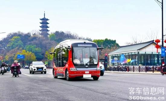 1727743003751489.jpg 4.jpg