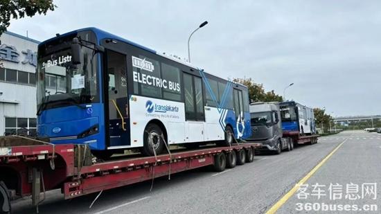 1729830531189760.jpg 2.jpg