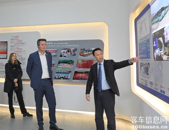 1733106607272052.jpg 1.jpg