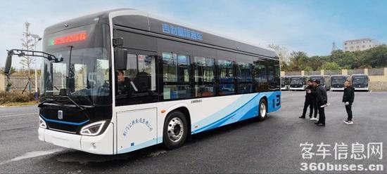 1735606869584383.jpg 5.jpg