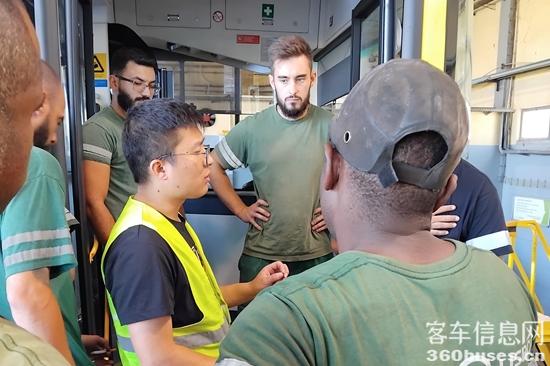 1736129724794539.jpg 海外服務(wù)培訓(xùn).jpg