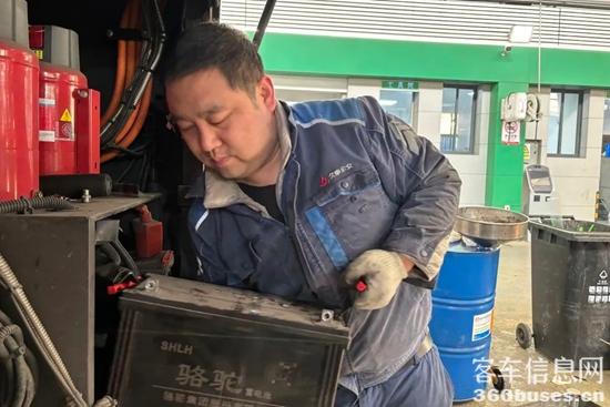 1736998162896313.jpg 2.jpg