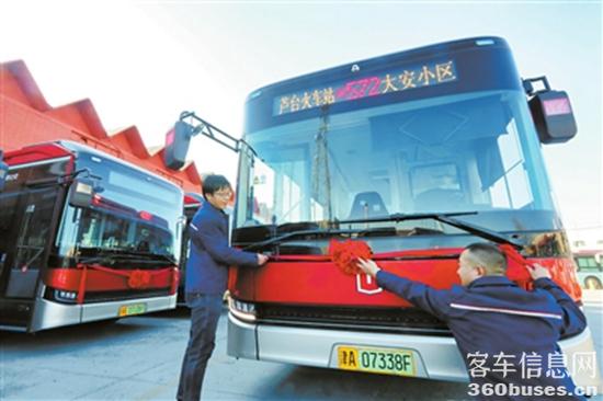 1737513279494875.jpg 00609611608_b9ebe6a1.jpg