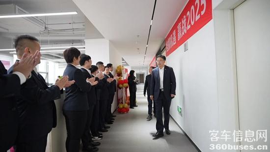 1737518732779419.jpg 6.jpg