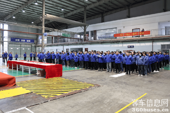 1738717057195361.png 1.png