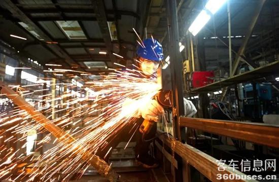 1739185327383275.jpg 6.jpg